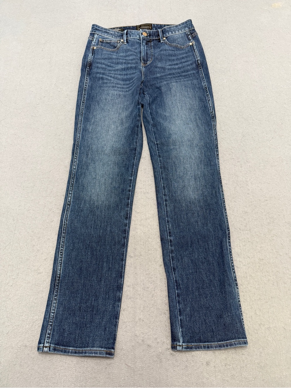 White House Black Market Women's Straight-Leg Jeans - Medium Blue Wash Size 2